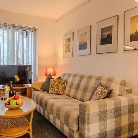 Appartementanlage Seeblick, App 111 코세로우